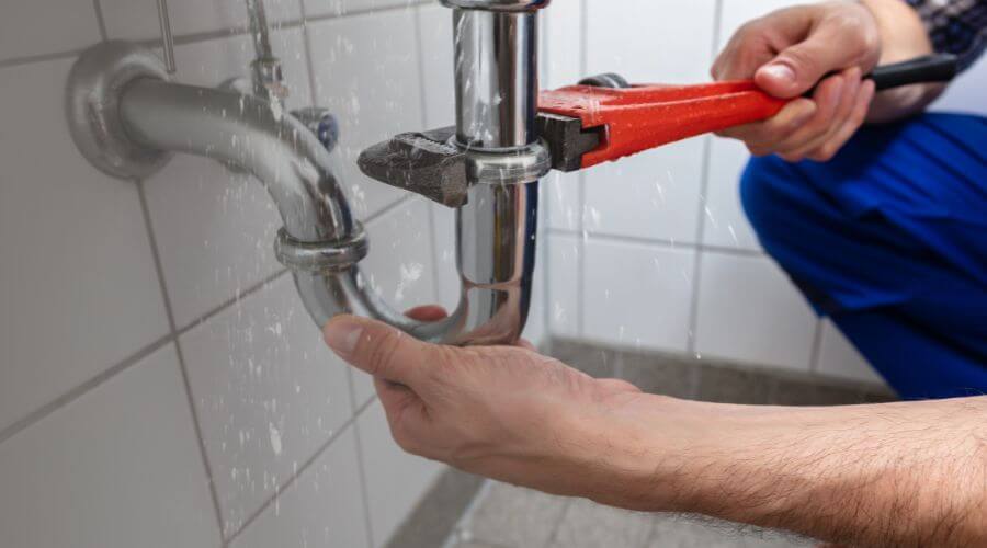 Expert burst pipe repair services in Goessel, KS